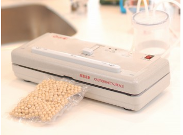 1663661759614466.png DUCKY.png